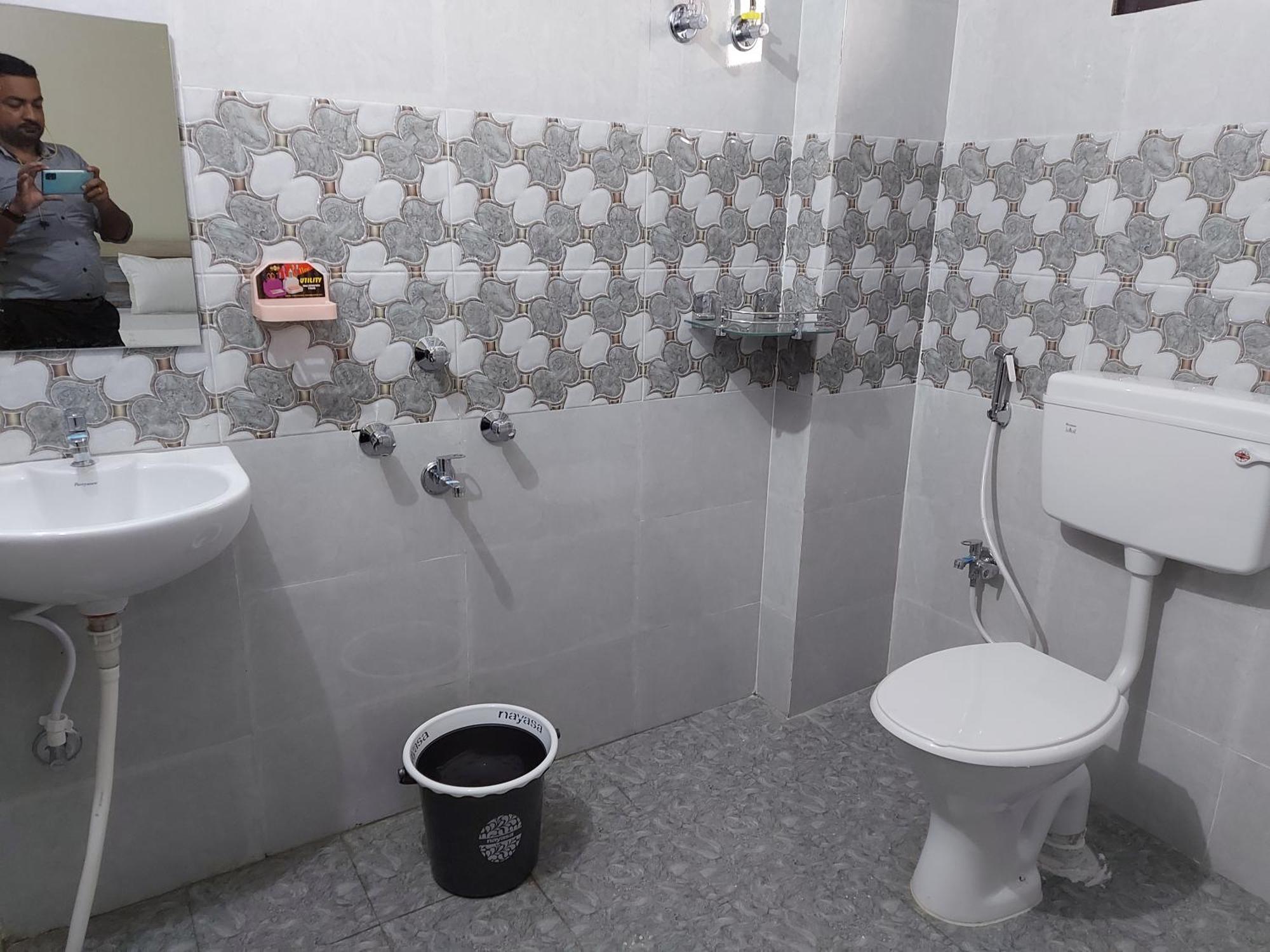 Hotel Lilac Doors パトナー エクステリア 写真